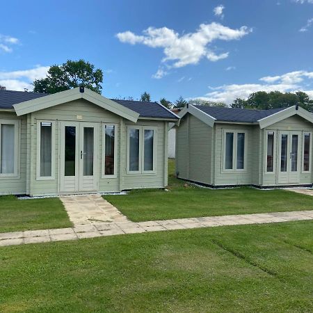 Viewbank Cabanas Villa Beauly Exteriör bild