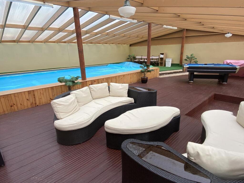 Viewbank Cabanas Villa Beauly Exteriör bild